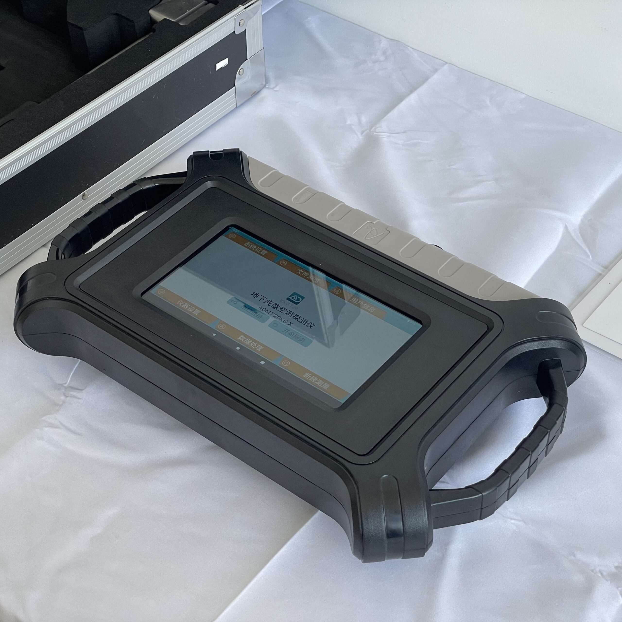 ADMT-100KG-X Portable Geophysical Archaeology Tool 5m 10m 100m Depth Adjustable WiFi Bluetooth - Image 4