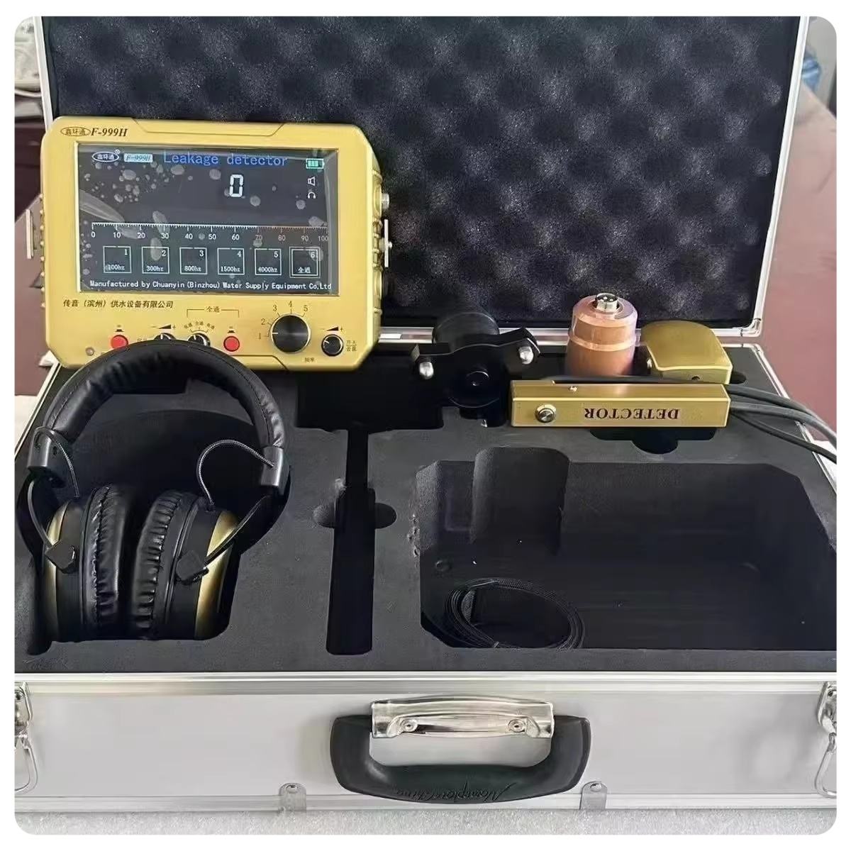 F999H Groundwater Leak Detector Sensor Precision Tap Water Floor Heating Pipe Leak Detector Machine - Image 4