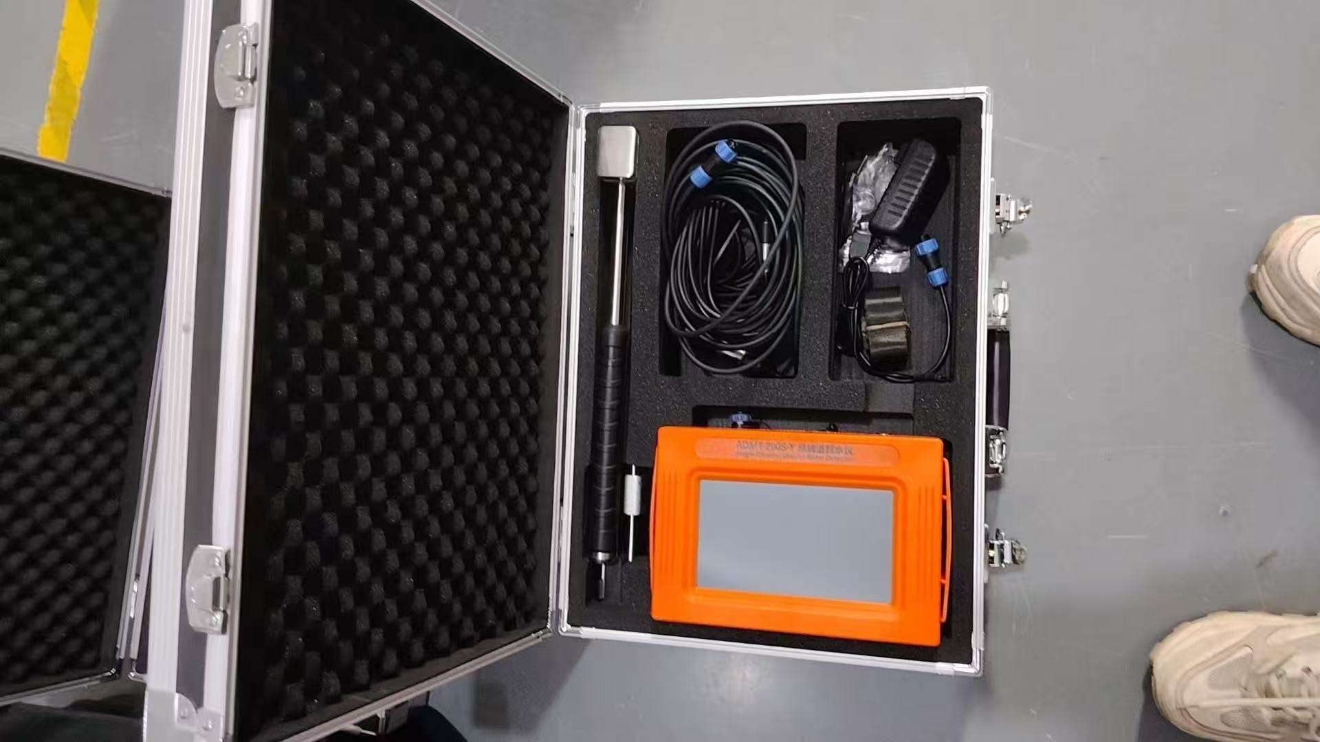 New ADMT-200s-y 200 Meter Water Detector Single Channel 3D Touch Screen Water Detector Underground Machine - Image 2